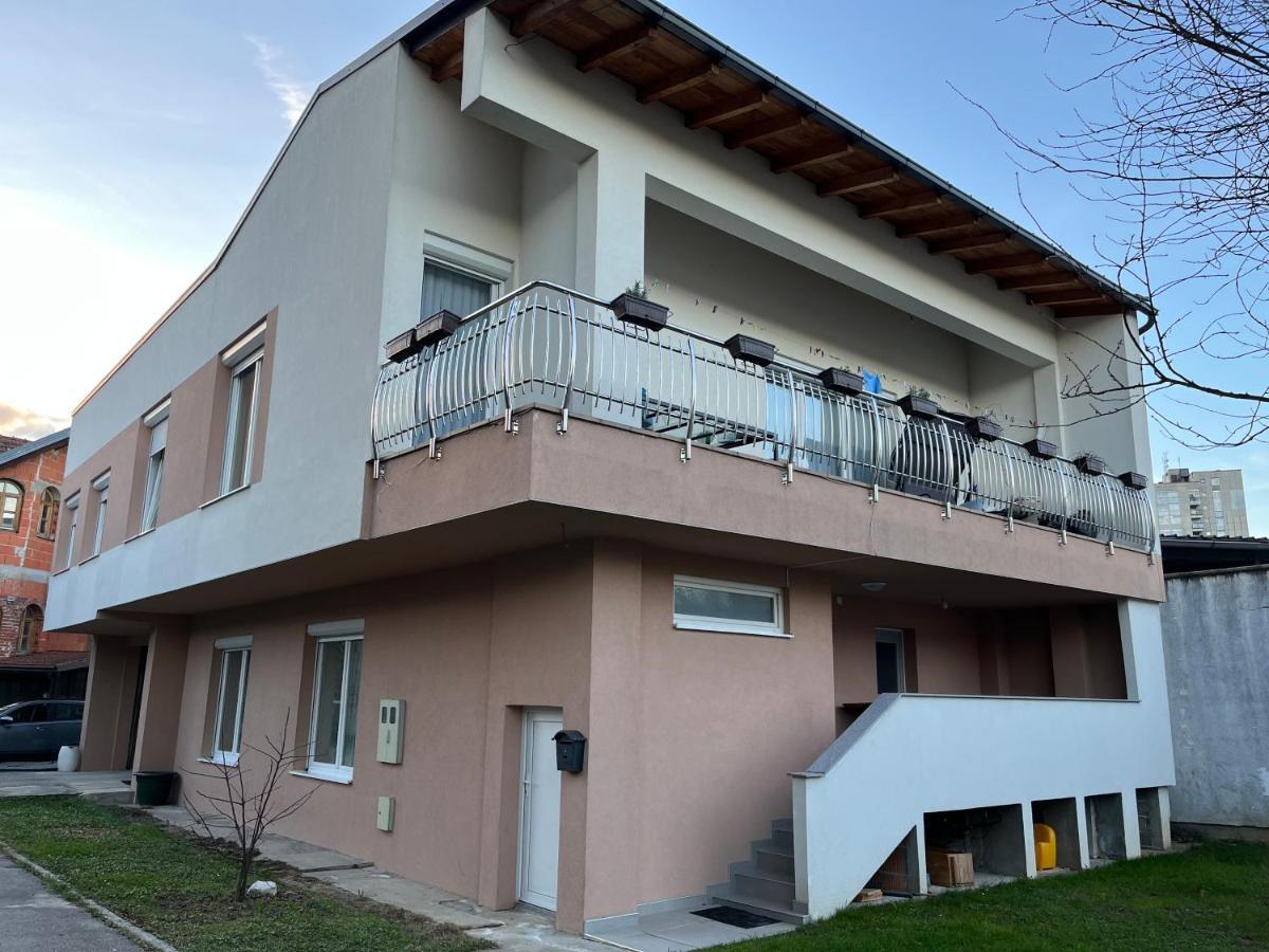 Apartman House Jasmina Bihać エクステリア 写真
